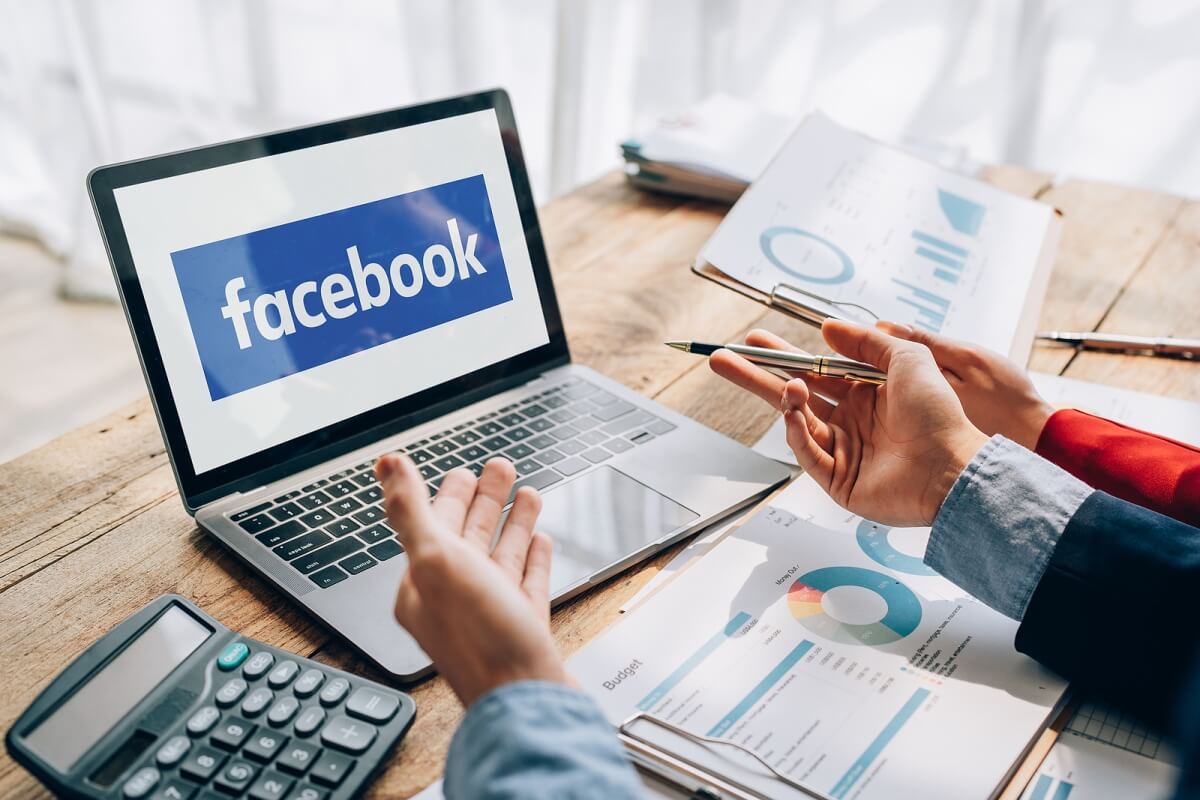 Why Should Businesses Choose Facebook Marketing Services in T Nagar?